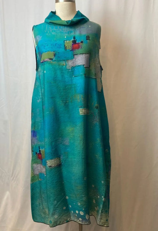 Lightweight Viscose Flowing Dress